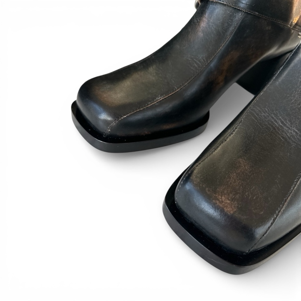 Labucq • Janis Boot - Picture 7 of 16
